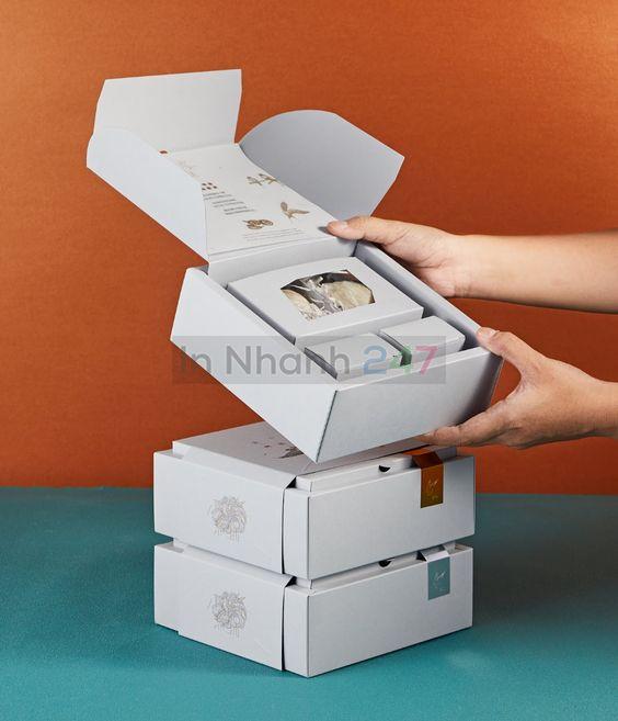 Hộp bánh trung thu nắp gài