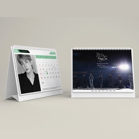 Lịch để bàn chữ A ngang Kpop