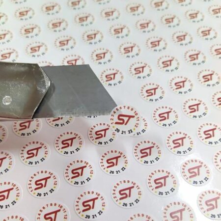 Tem decal vỡ tròn ST