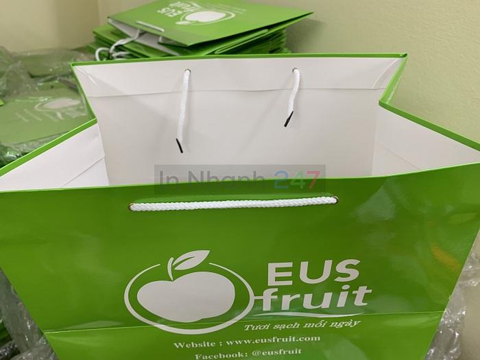 Túi giấy Ivory mặt ngoài bóng mặt trong nhám mịn