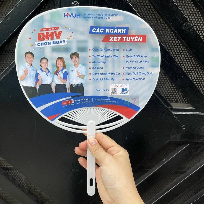 Quạt nhựa tuyển sinh Quạt nhựa tuyển sinh